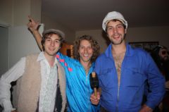 soirée déguisée avec mes deux frères, chez eux à Toulouse